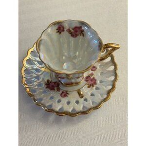 Unique Gift Royal Sealy tea/herb or flower Cup & Saucer with roses and gold trim